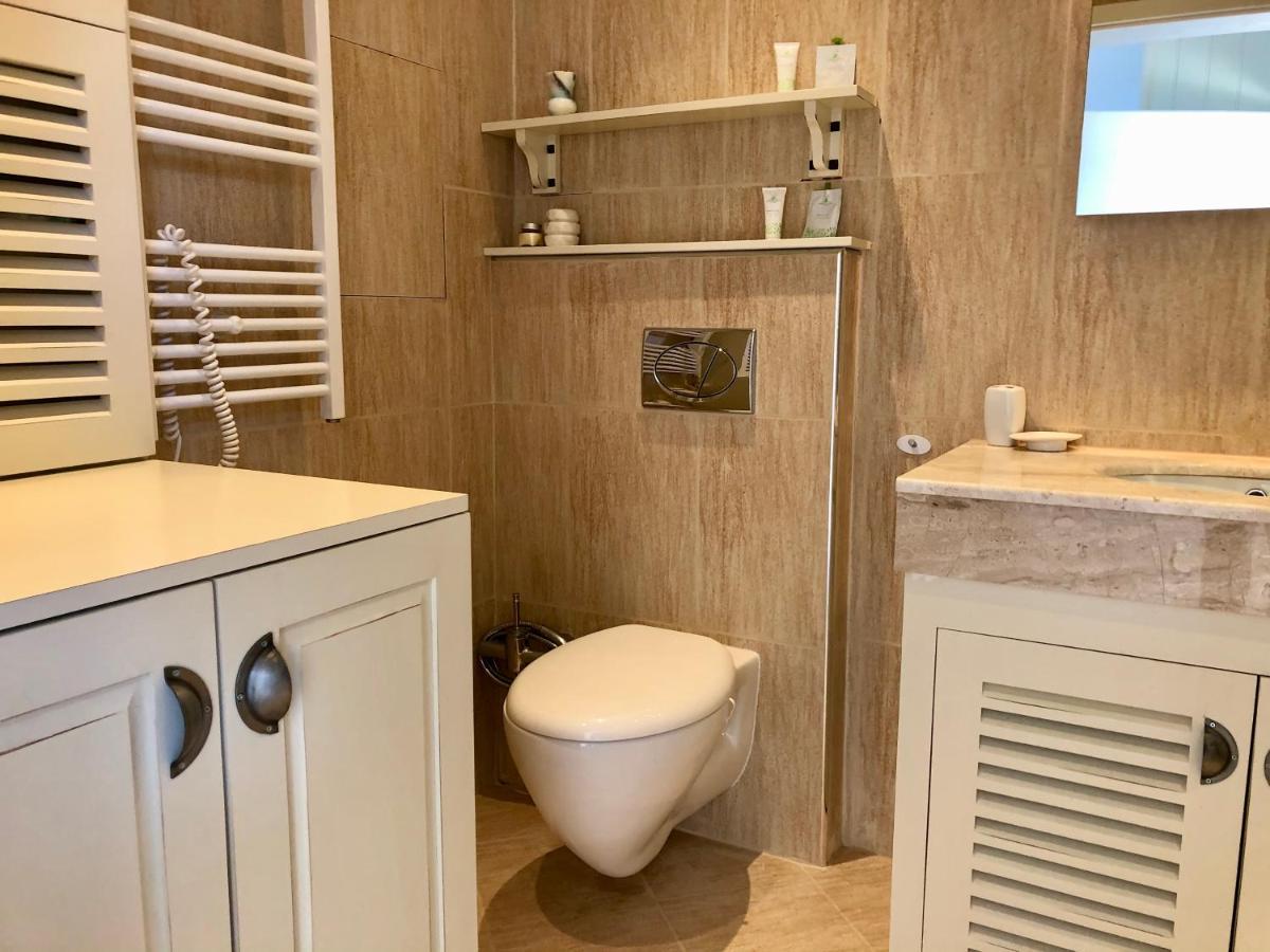 Luxury Penthouse With A Lavish Spa And 2 En-Suite Bedrooms バンスコ エクステリア 写真