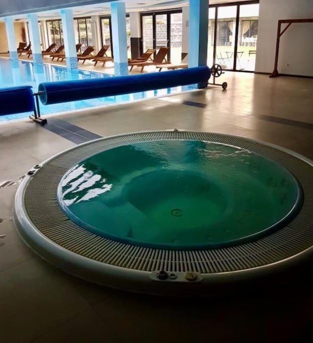 Luxury Penthouse With A Lavish Spa And 2 En-Suite Bedrooms バンスコ エクステリア 写真
