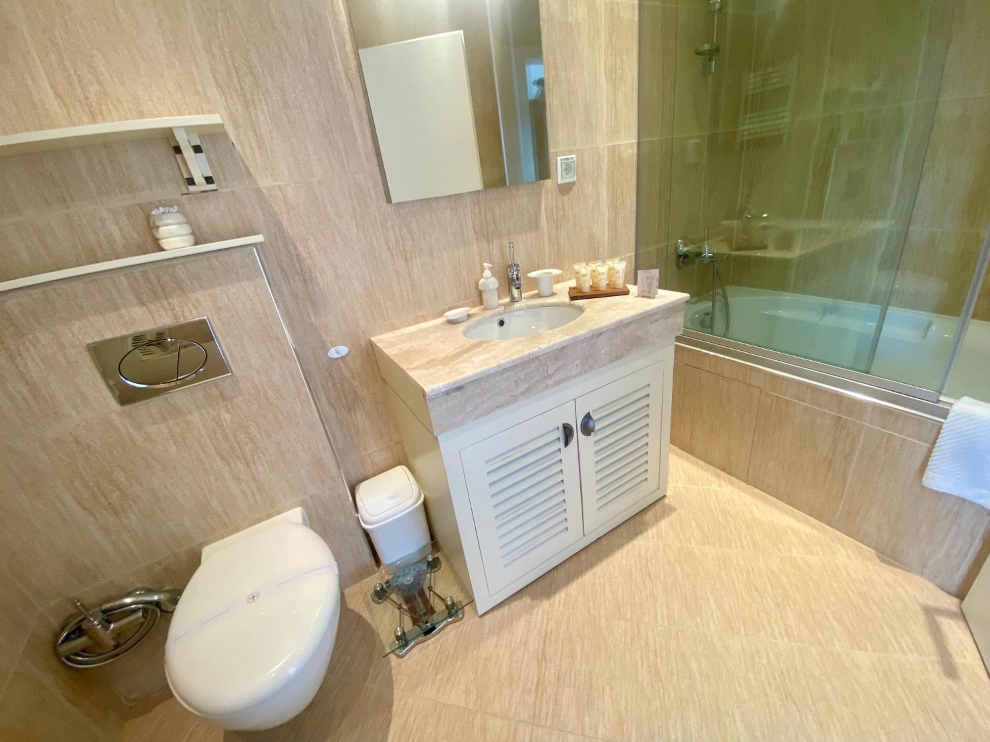 Luxury Penthouse With A Lavish Spa And 2 En-Suite Bedrooms バンスコ エクステリア 写真